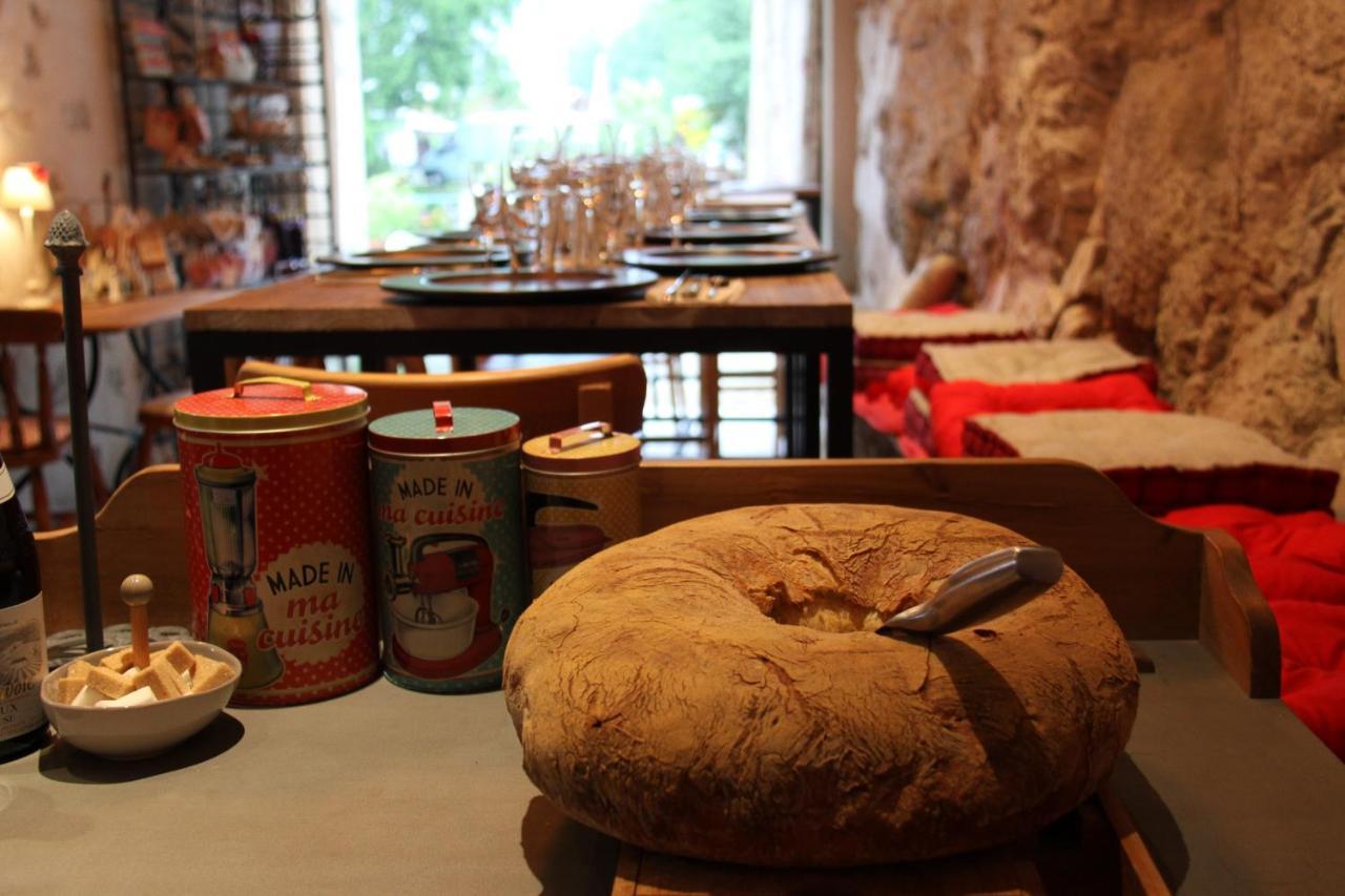 Bed and Breakfast Le Doux Nid Chanaz Zewnętrze zdjęcie